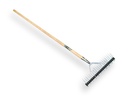 Scarifying rake Jimmy Tools galvanised 11/21 tines 36 cm, with IKAPE handle 150 x 2.8 cm. FSC 100%